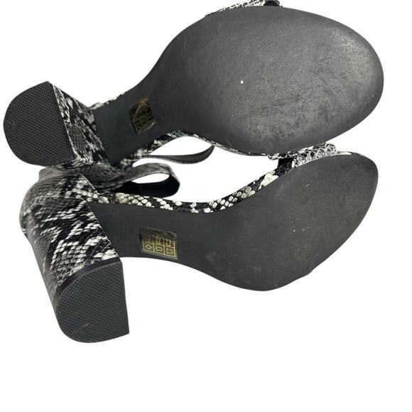 Jeffrey Campbell Lindsay Heeled Sandals Black Grey Snake Animal Print Size 7.5 - Picture 4 of 15